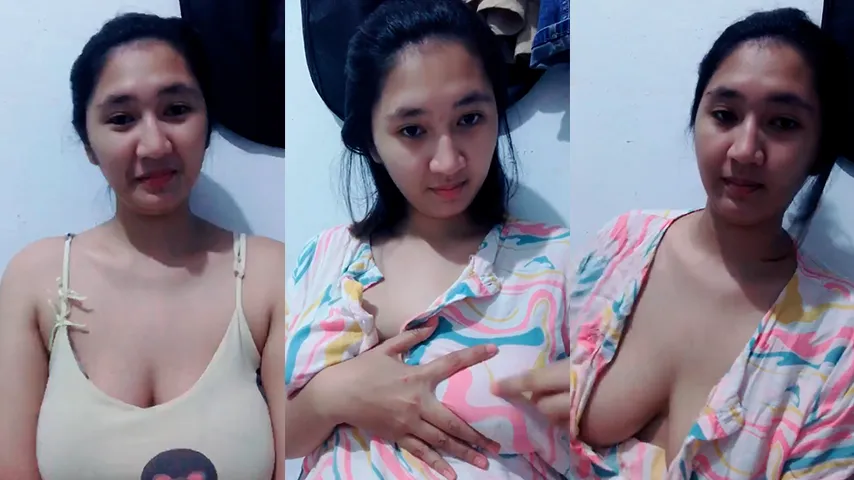 Kakak Ais Pamer Belahan Toket Mango